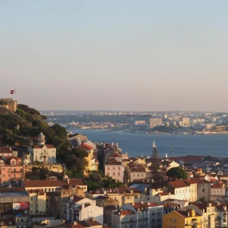 דירה Sunny Lisbon Gem *